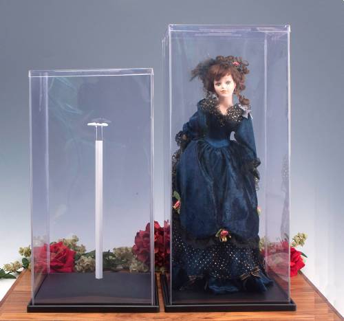    Display Cases -  Plastic Doll Covers with Stand - Set of 6